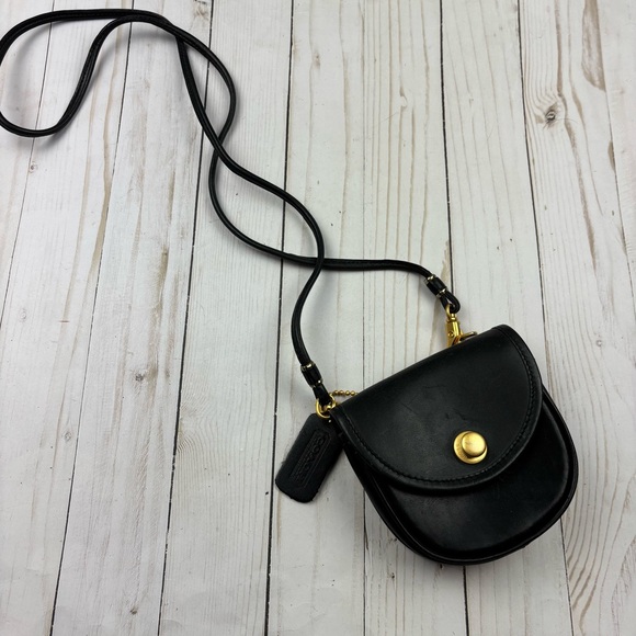 Coach Handbags - Vintage Coach Black Belt Bag Crossbody Shoulder Bag